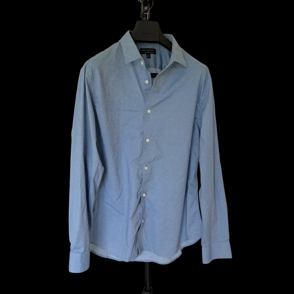 Banana Republic XL Tailored Slim Fit Stretch Blue Dobby Shirt 314953-00